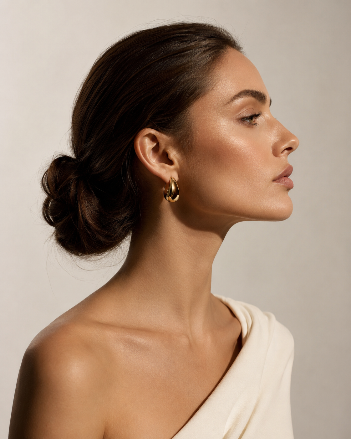 Facial Contour — Enhance balance and structure